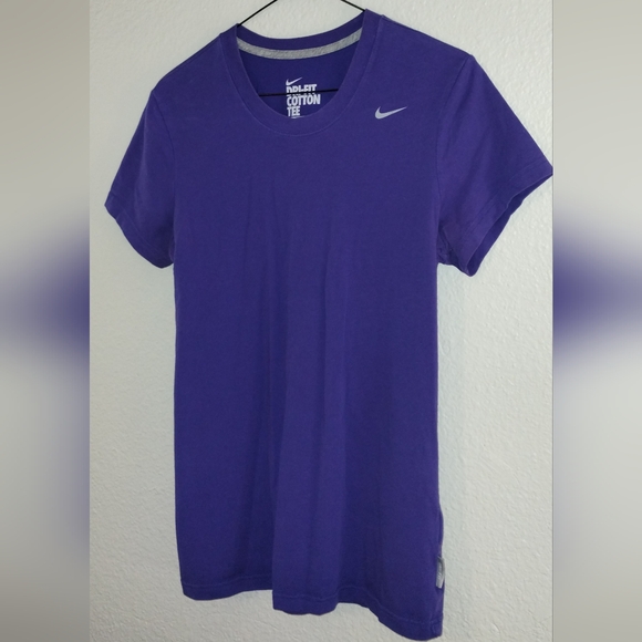 BLUE/PURPLE NIKE DRI-FIT COTTON TEE, SIZE MEDIUM, NEVER WORN EXCELLENT CONDITION - Picture 2 of 7